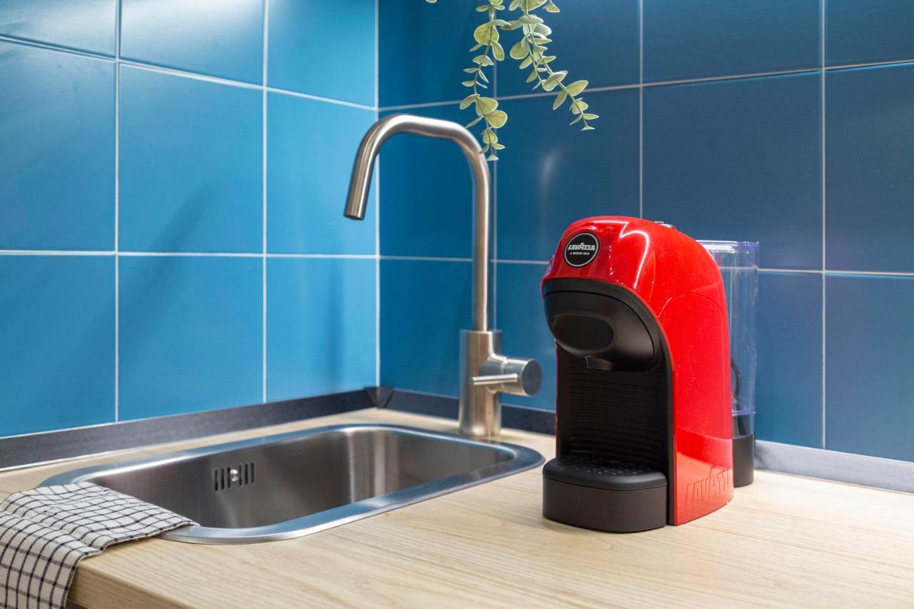 Cool And Stylish City Apartment - Wifi Trieste Exteriör bild
